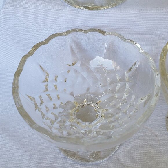 4 Cristal d'Arques Longchamp Footed Bowls Fruit Dessert Scalloped Rims - Picture 3 of 9
